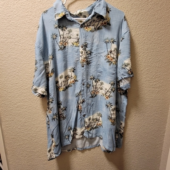 Island Shores tropical print button down - Picture 1 of 3